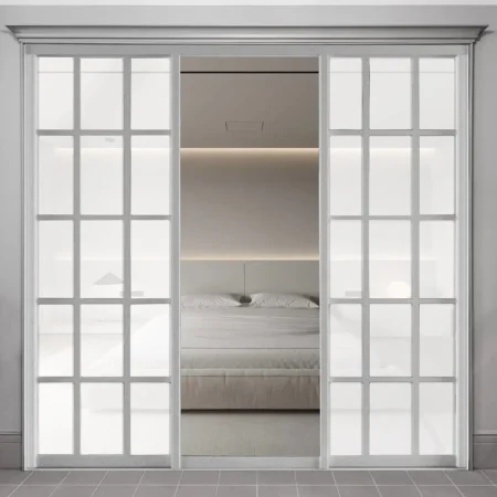 Двери купе с стеклом покрытым плёнкой Армолан